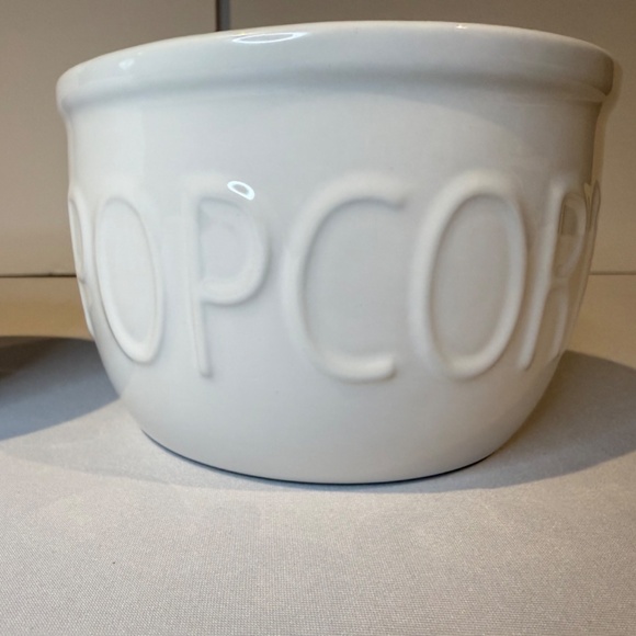 Crate and Barrel Two Popcorn Bowls Ceramic Individual Serving White Lot Of 2 - Picture 3 of 12